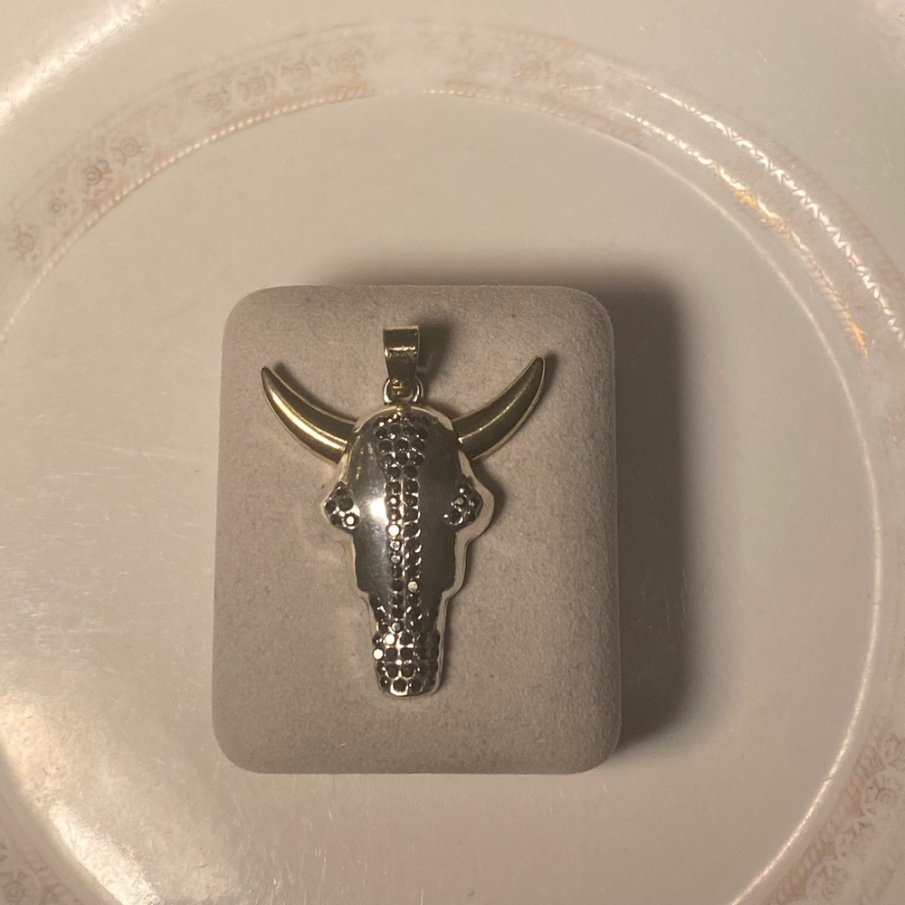 π Menβs gold plated black crystals pendant. - Picture 4 of 6